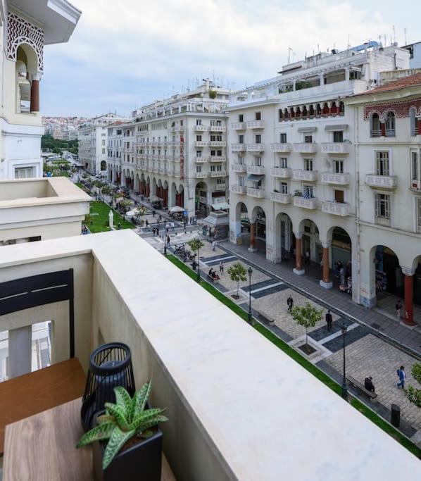 Aristotelian Virtues - Sophia Thessaloniki Exterior photo